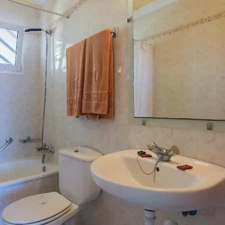 Teneguia Puerto de la Cruz (Tenerife)